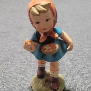 Vintage "Spring Festival" Collectible figurine~by Erich Stauffer~Like New